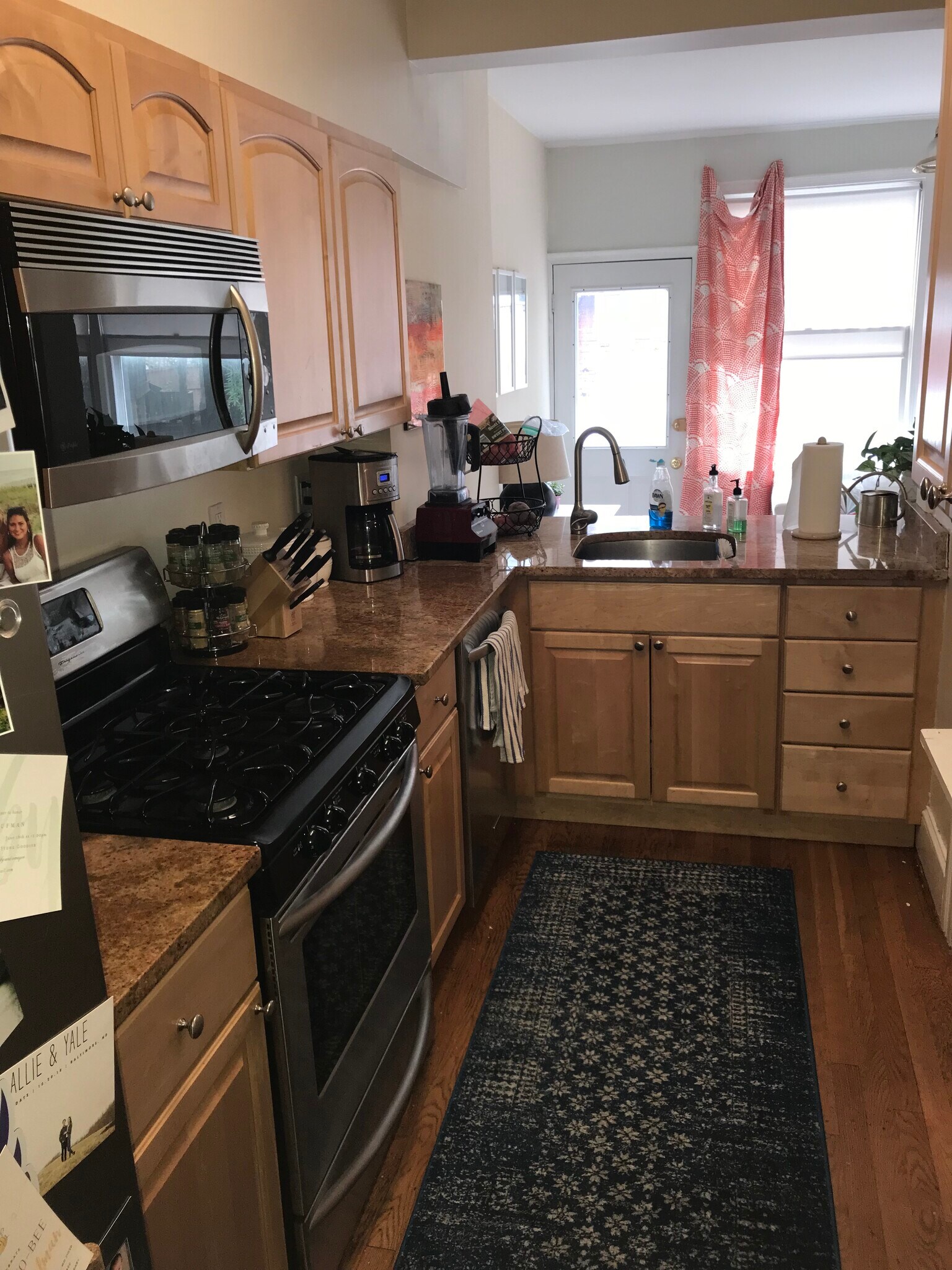 Kitchen - 2405 Huidekoper Pl NW