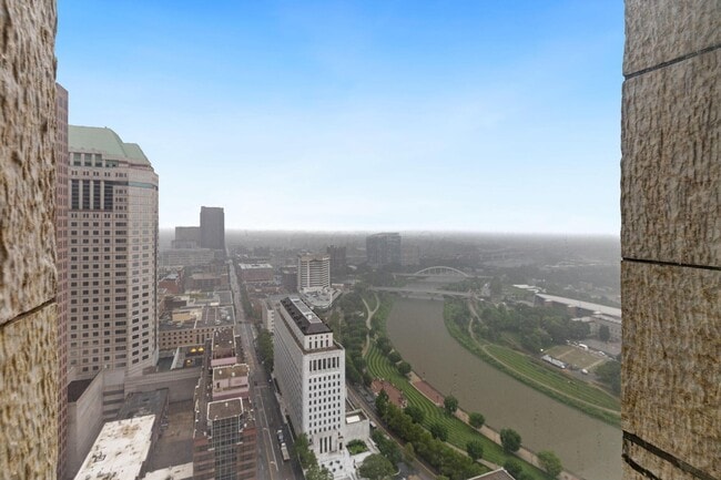 Building Photo - 50 W Broad St