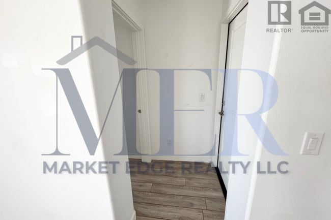 Building Photo - 3Bed/2Bath House in North Scottsdale! $399...