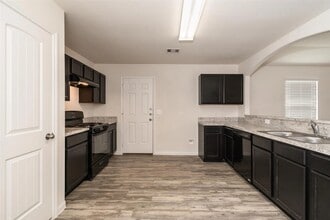 Building Photo - 4203 Richmeadow Dr