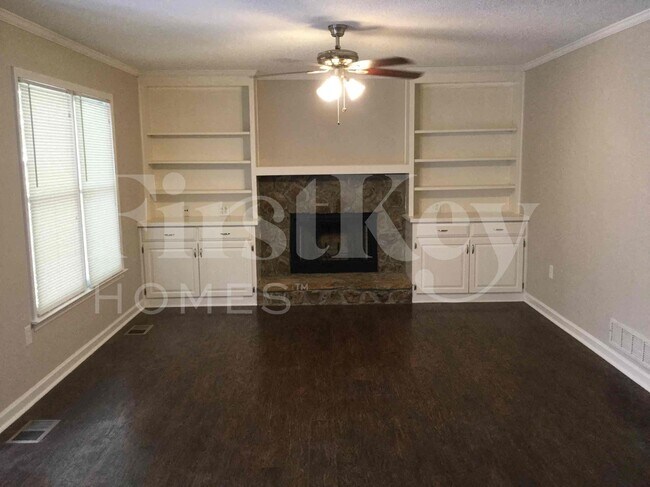Building Photo - 138 Springfield Dr
