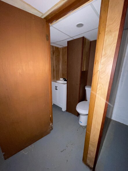 Building Photo - 4008 Heyward St