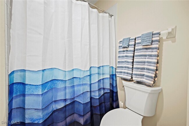 Building Photo - 9200 Highland Woods Blvd