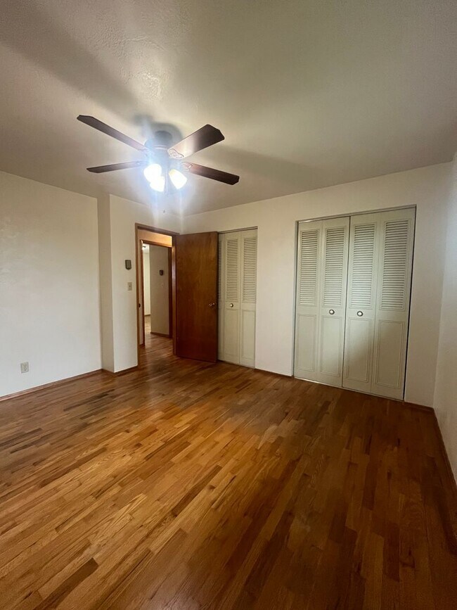 Building Photo - 3-Bedroom 2-Bathroom home in Coburg