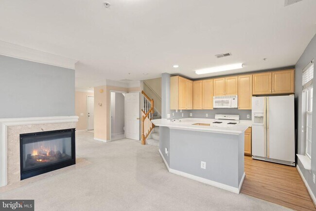 Building Photo - 12739 Fair Crest Ct
