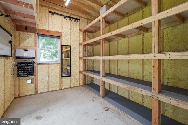 Building Photo - 9621 52nd Ave