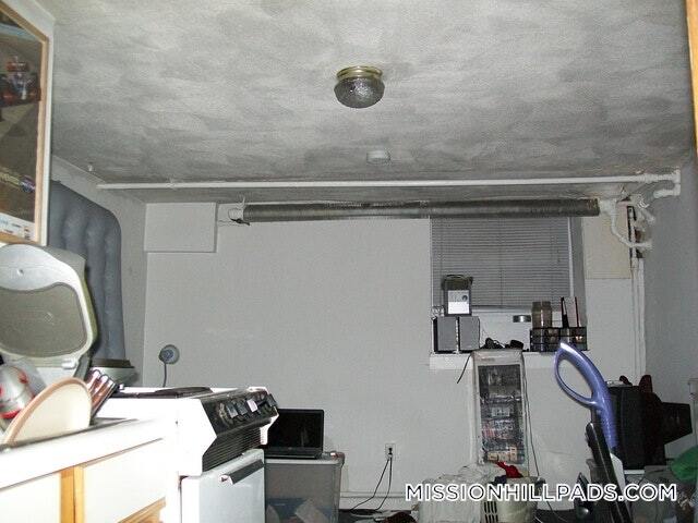 Building Photo - 55 S Huntington Ave