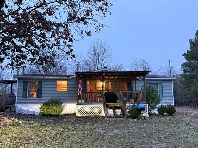 Building Photo - 1522 CR 339