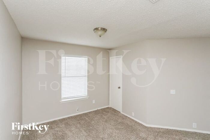 Building Photo - 119 Amber Ridge Dr