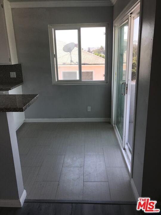 Building Photo - 2018 S Longwood Ave