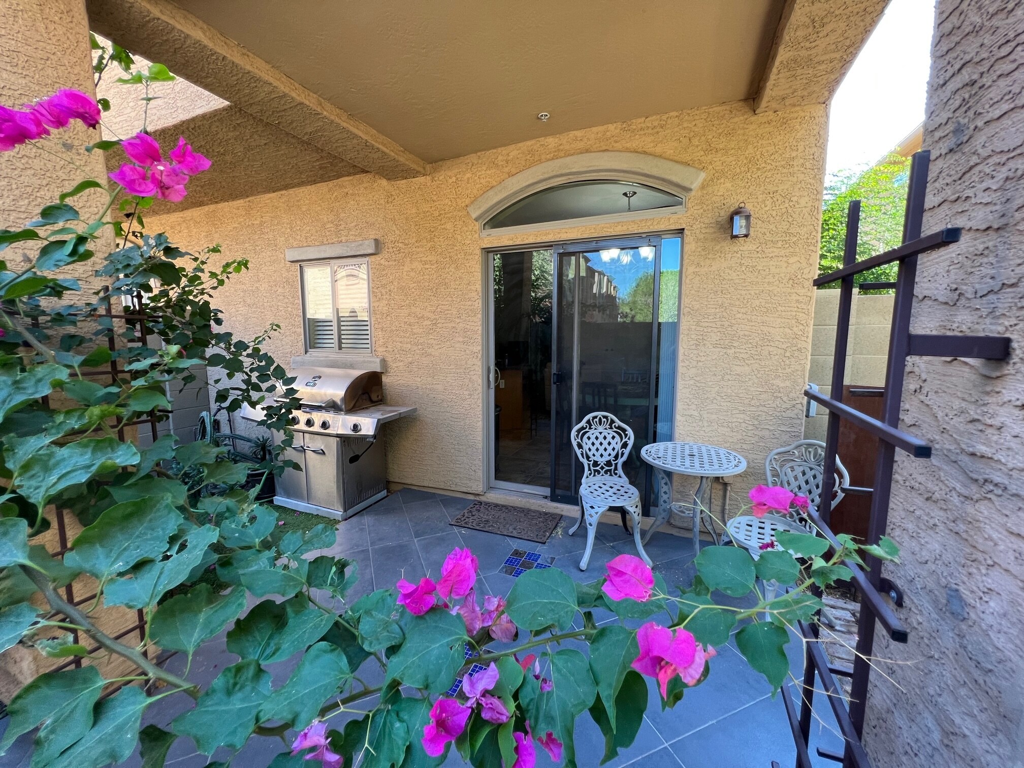 Backyard - 2402 E 5th St