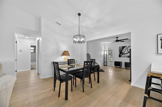Building Photo - 8137 English Elm Cir