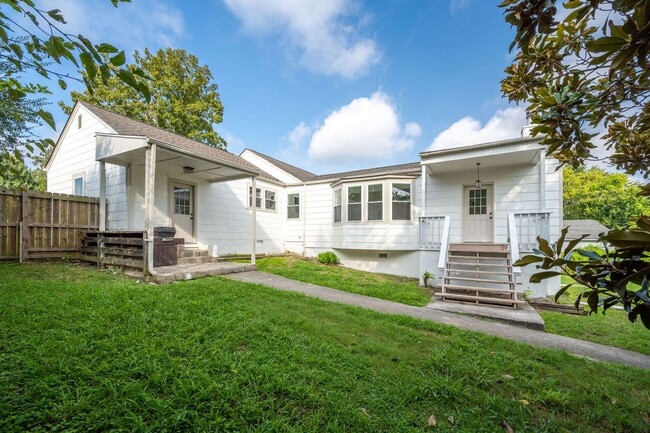 Building Photo - 3611 Wimberly Ln