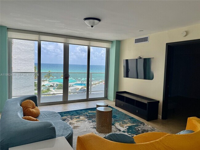 Building Photo - 3180 S Ocean Dr