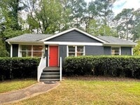 Building Photo - 2863 Catalina Dr