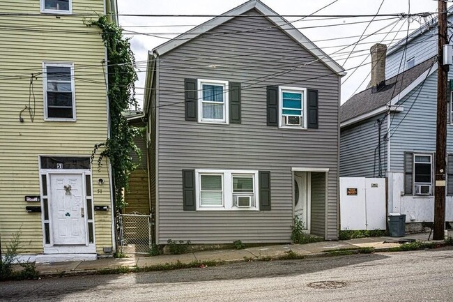 Building Photo - 49 Wamesit St