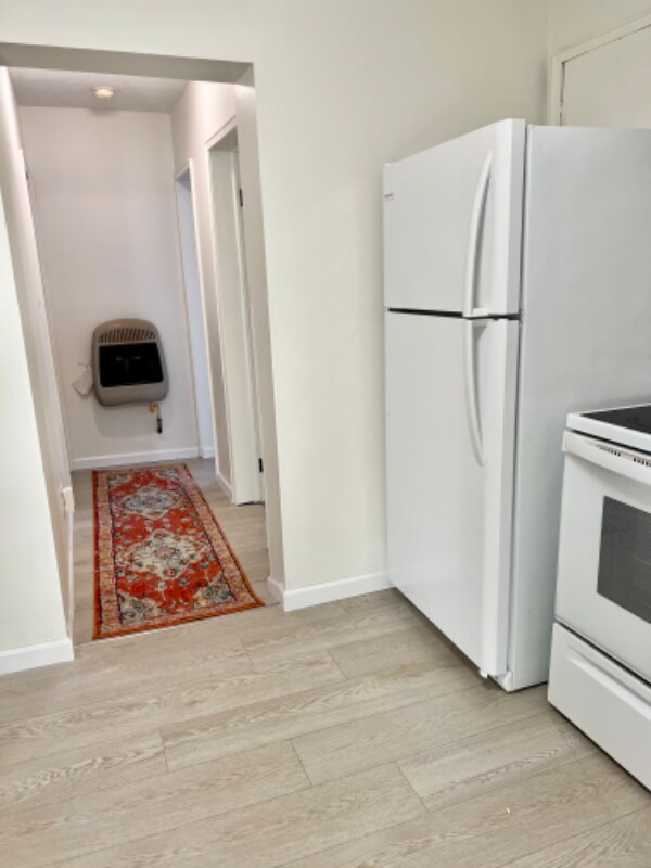 Building Photo - 214 Buffington St