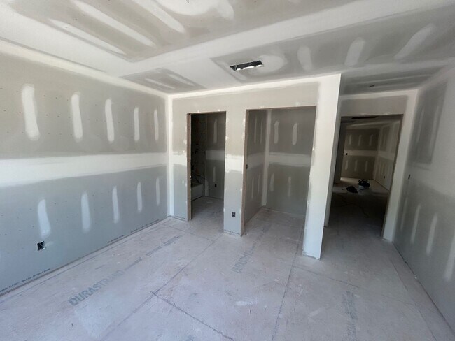Building Photo - 1311 McDuffie Ave