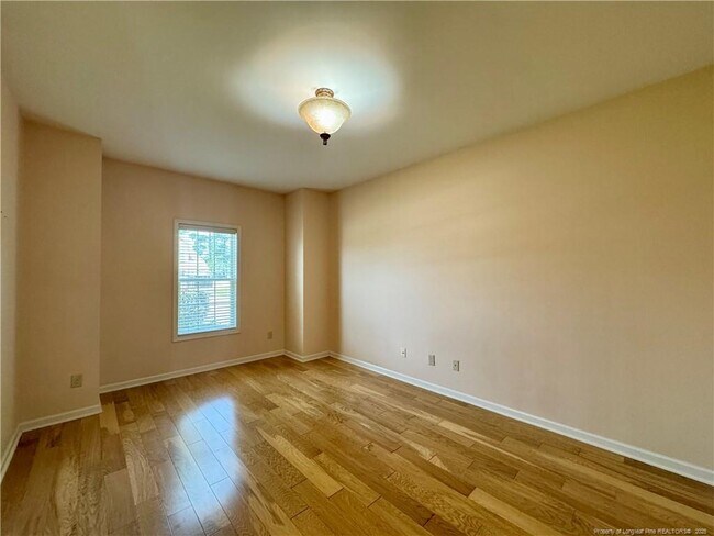 Building Photo - 2817 Truewinds Dr