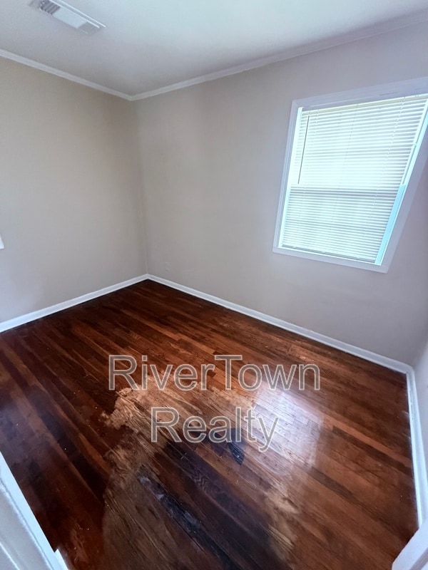 Building Photo - 3530 Venable Rd