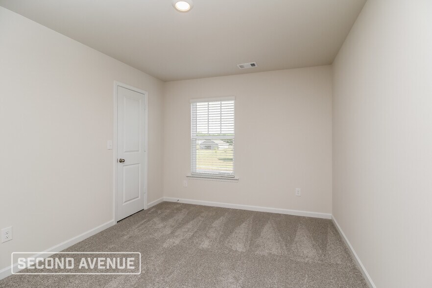 Building Photo - 1166 Amadas Dr