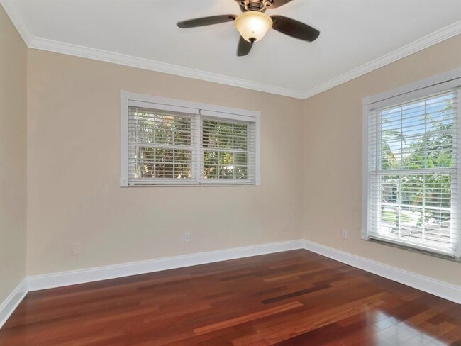 Building Photo - 165 Baltic Cir