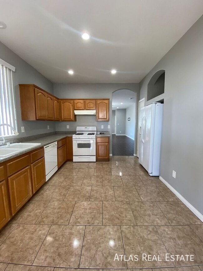 Building Photo - 3120 Oceantide Ct