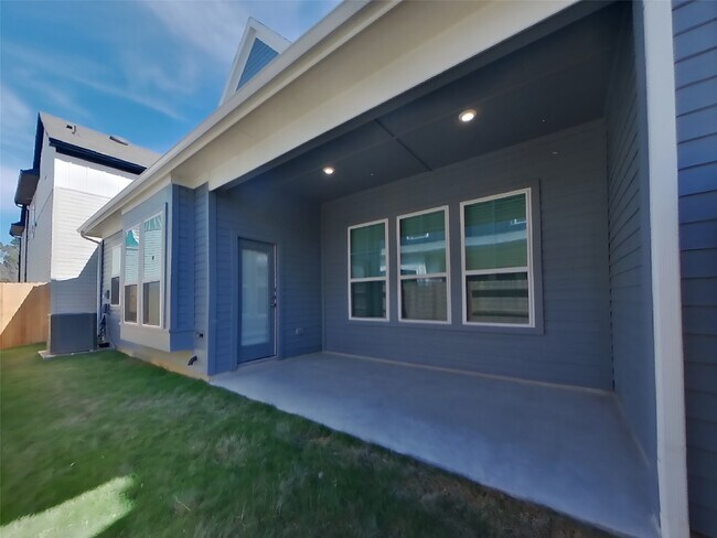 Building Photo - 22716 Terrazzo Dr