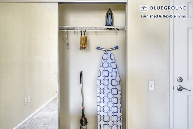 Building Photo - 1000 National Ave