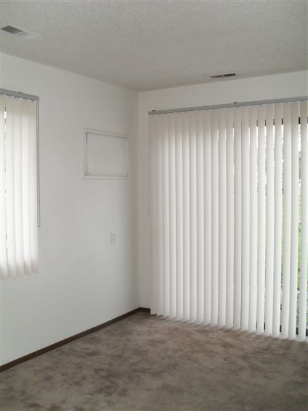 Building Photo - 2 br, 1 bath Apartment - North Scott Villa
