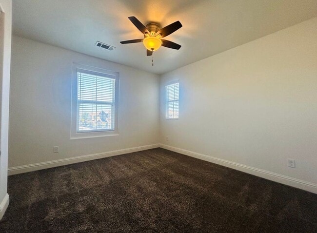 Building Photo - 1172 Fox Field Ln
