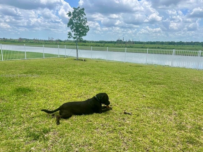 Building Photo - 974 Bent Creek Dr