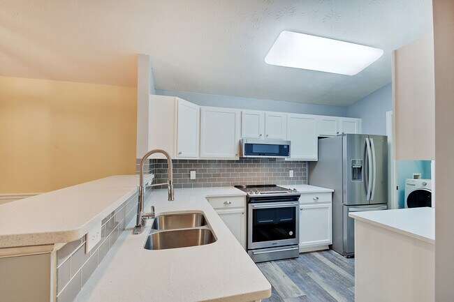 Building Photo - 5011 Opal Ridge Ln