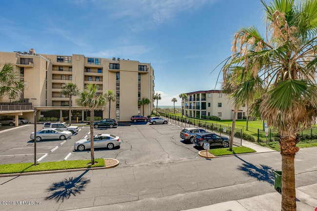 Building Photo - 2208 OCEAN S Dr