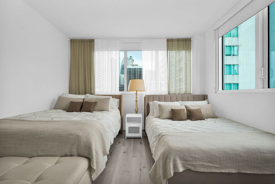 Building Photo - 244 Biscayne Blvd