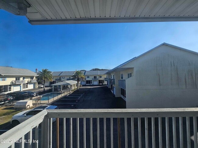 Building Photo - 825 Anastasia Blvd