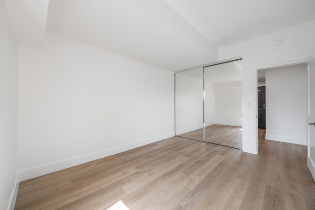 Primary Bedroom - 1155 N La Cienega Blvd