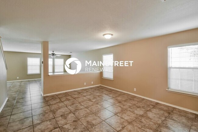Building Photo - 3 Bedroom Pet-Friendly Home in San Antonio...