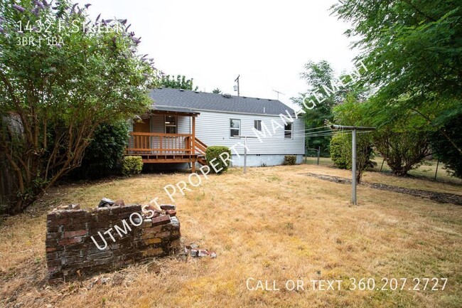 Building Photo - Cute 3BD Ranch in the heart of Washougal