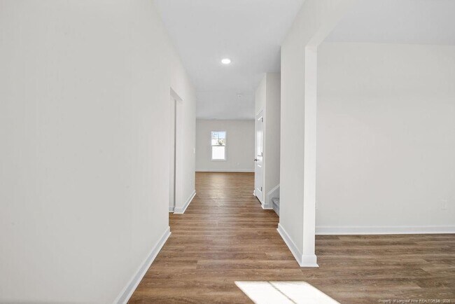 Building Photo - 544 Ashley Hts Dr