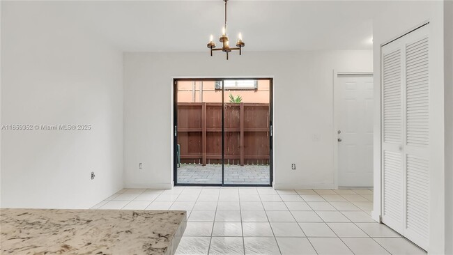 Building Photo - 7123 SW 115th Pl