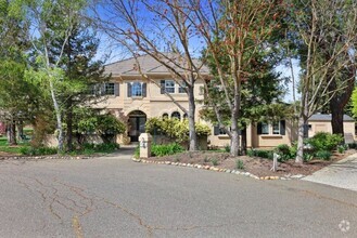 Building Photo - Stunning North Davis Executive Home with 5...