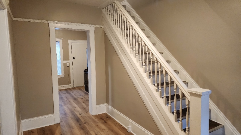 Building Photo - 2120 Fern Ct