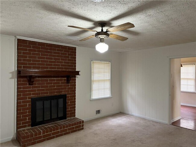Building Photo - 5252 Enchanted Cove SW