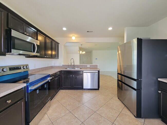 Building Photo - Beautiful two-story home situated on a quiet cul-de-sac in the desirable Morton Ranch community
