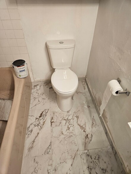 Building Photo - 355 Olive St