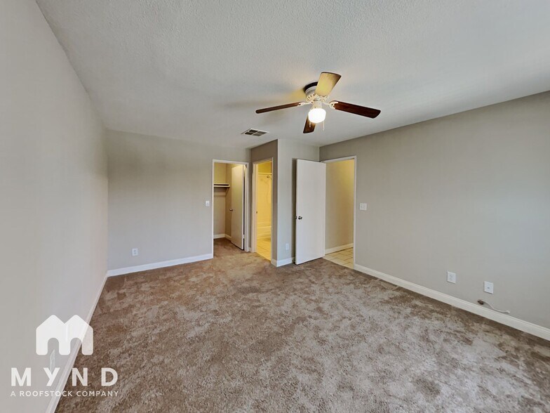 Building Photo - 8600 W Charleston Blvd