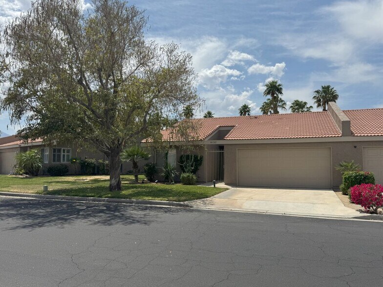 Building Photo - 44265 E Sundown Crest Dr
