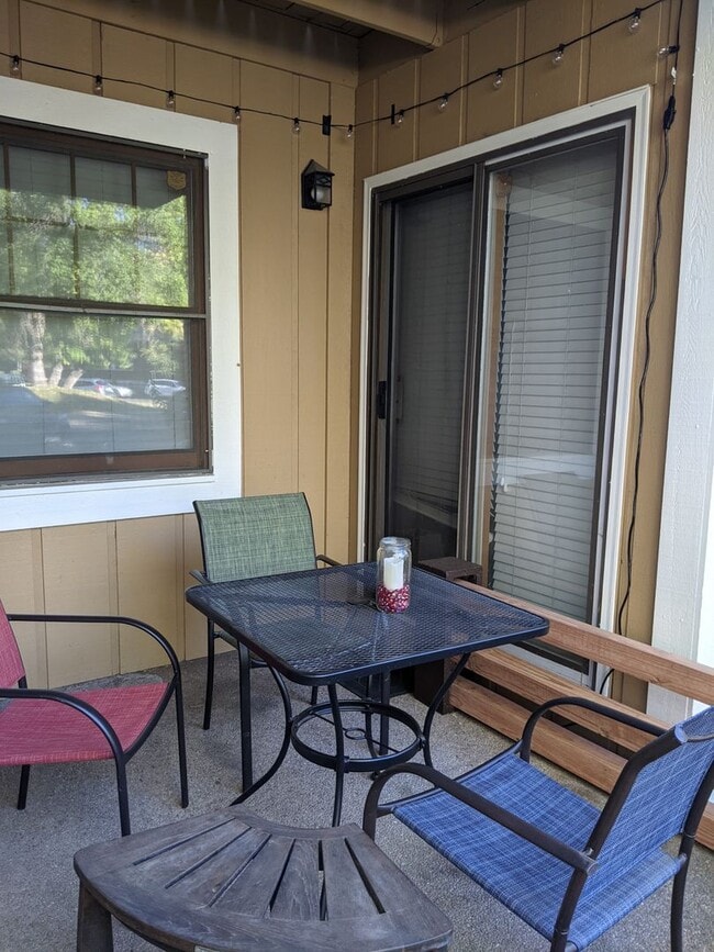 Building Photo - Gold Run 1 bedroom, 1 bath  - Available fo...