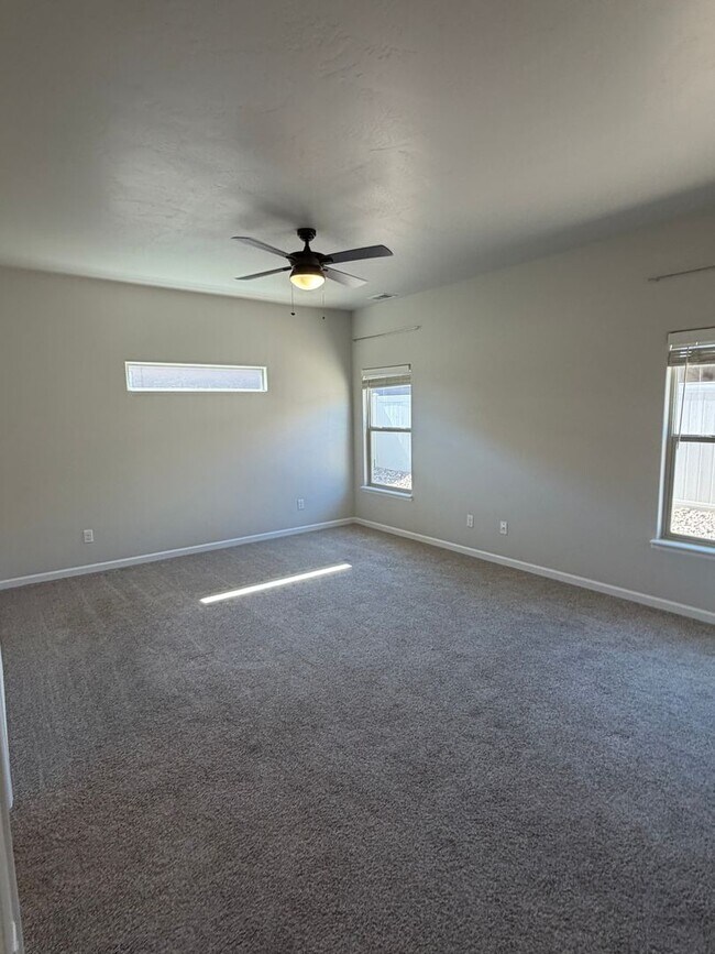 Building Photo - 212 Monitor Mesa Ct